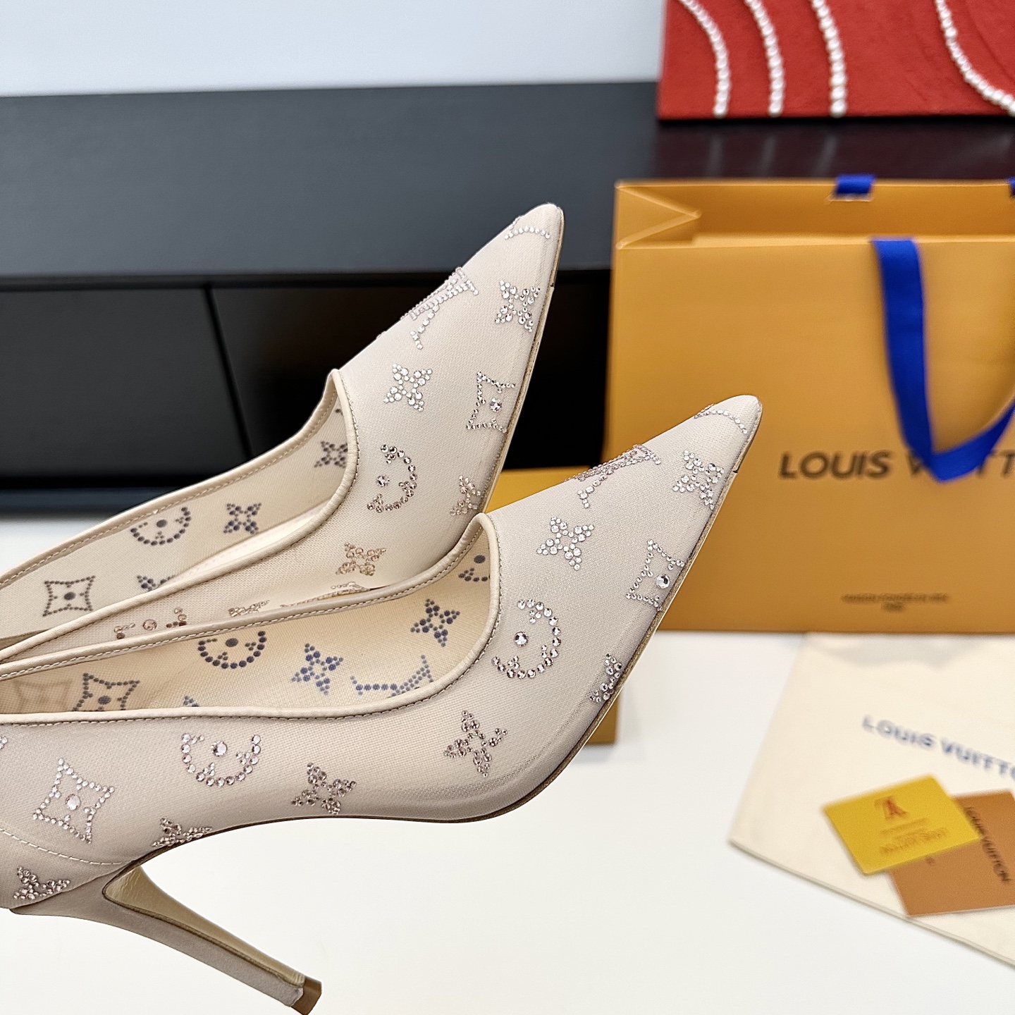 Women's high heels